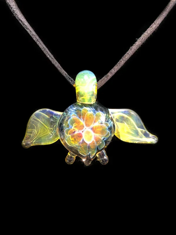 Chase Ferguson – Fumed Sea Turtle Pendant