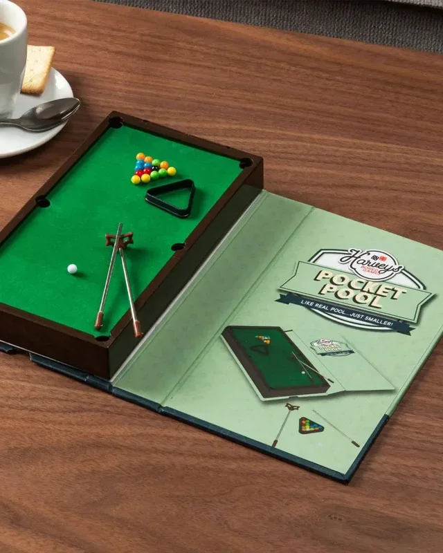 Harvey’s Bored Games – Pocket Pool