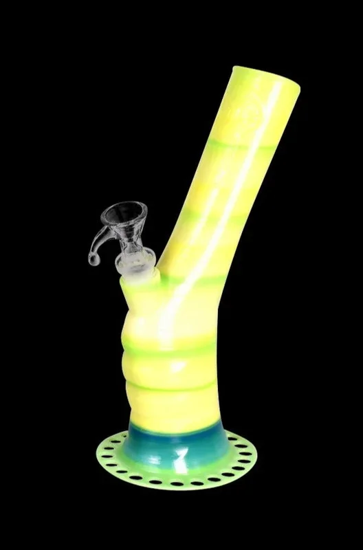 Kayd Mayd Bent Dreams Water Pipe