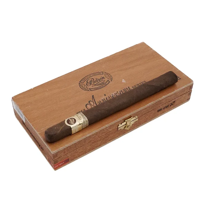 Padron 1964 Anniversary Series ‘A’ Presidente Maduro