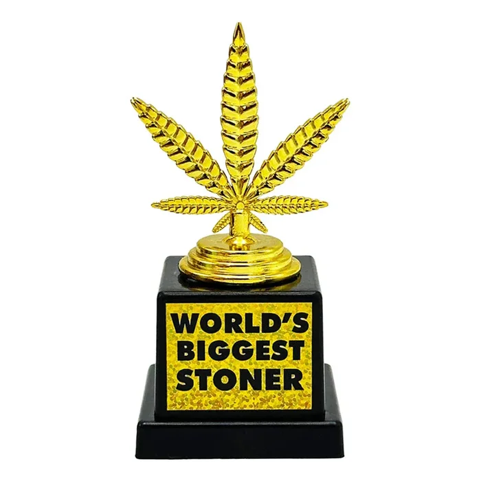World’s Biggest Stoner Trophy – 4.7″